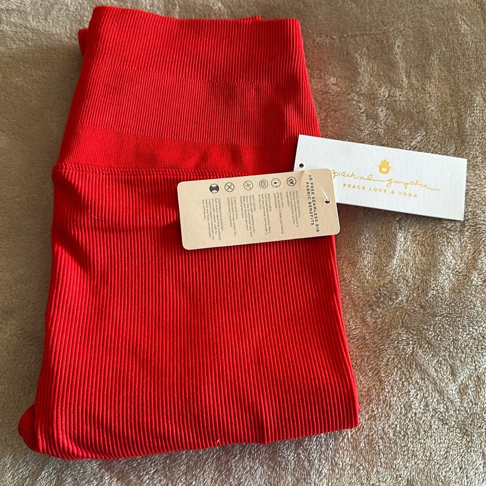 SPIRITUAL GANGSTER Red Love Sculpt Ribbed 7/8 Leggings XS/S BNWT